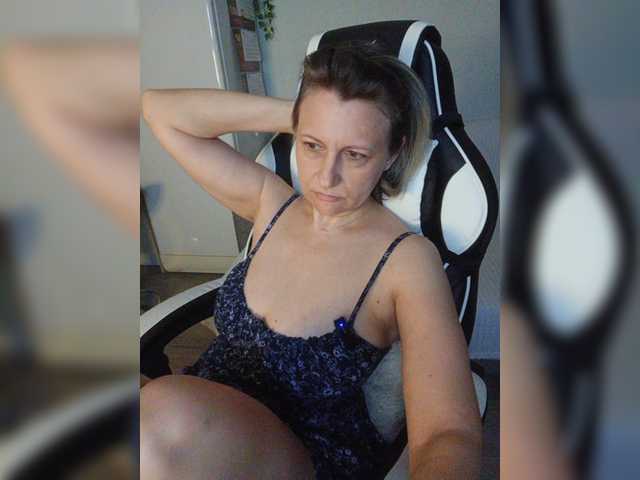 lovesupergerl live webcam show