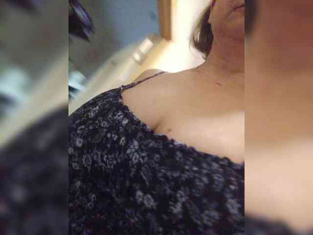 LoveSuperGerl webcam