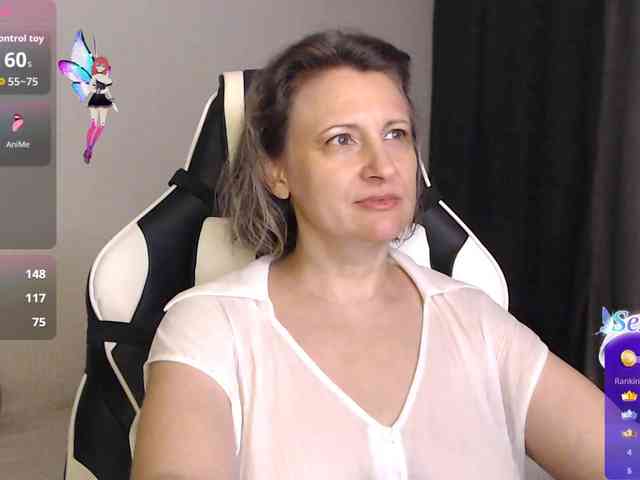 LoveSuperGerl webcam