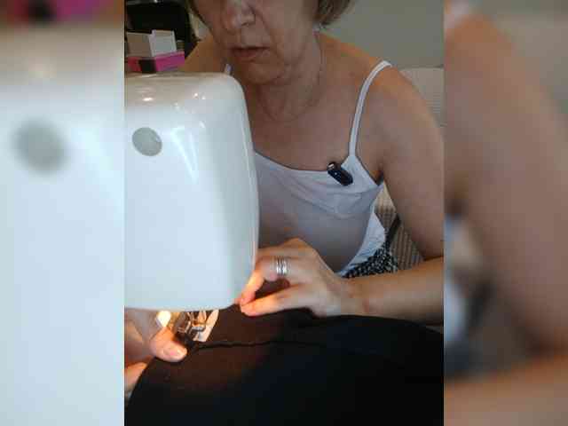 LoveSuperGerl webcam