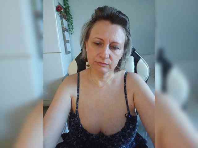 LoveSuperGerl webcam