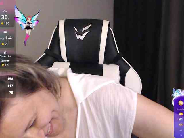 LoveSuperGerl webcam