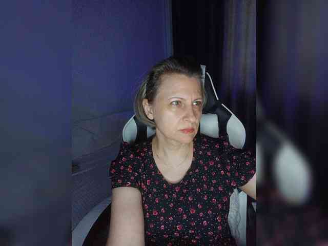 LoveSuperGerl webcam