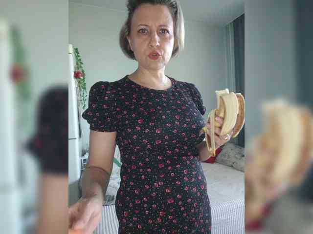 LoveSuperGerl webcam