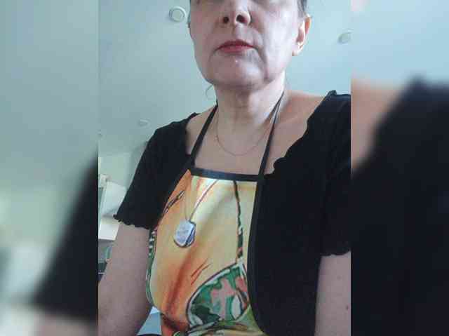 LoveSuperGerl webcam