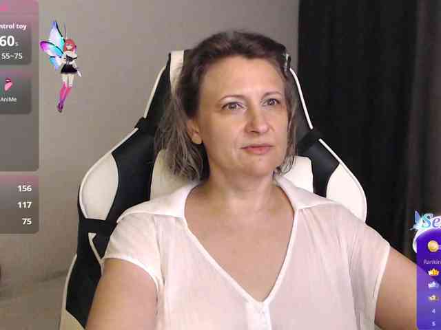 LoveSuperGerl webcam