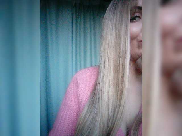 Cassssablanca's BongaCams show and profile