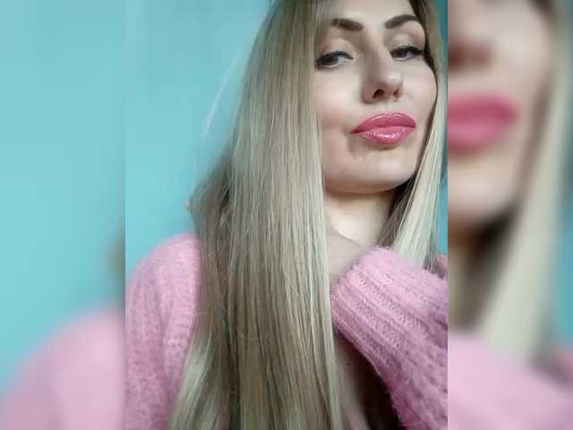 Cassssablanca's BongaCams show and profile