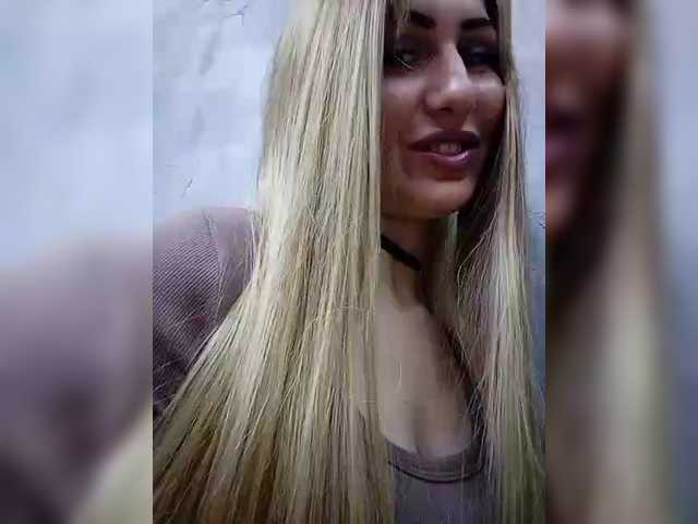 Cassssablanca's BongaCams show and profile