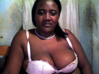 pussyblacky's Live Webcam