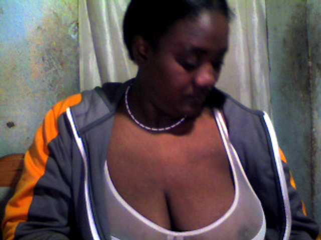 pussyblacky live cam on BongaCams