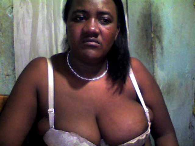 pussyblacky live cam on BongaCams