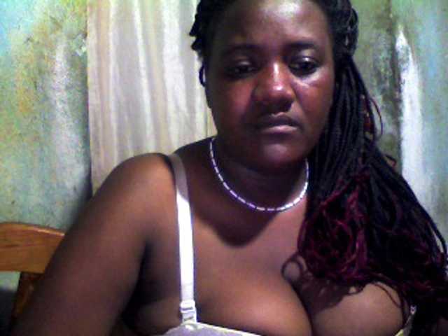 pussyblacky live cam preview