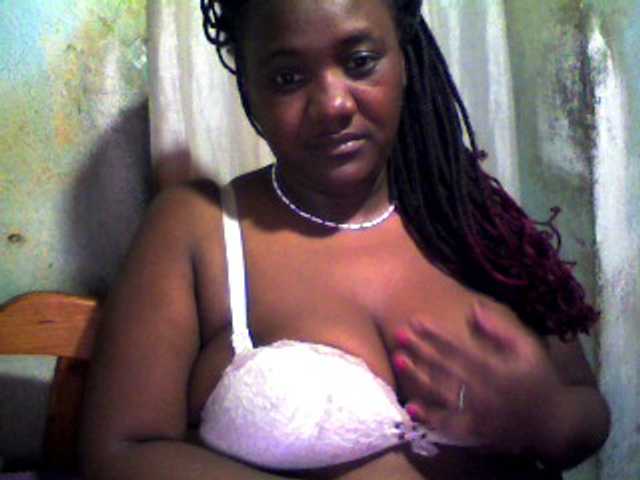 pussyblacky live cam preview