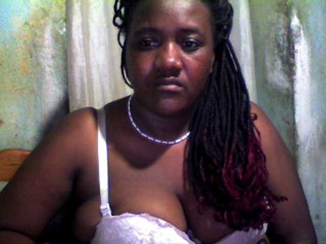 pussyblacky live cam preview