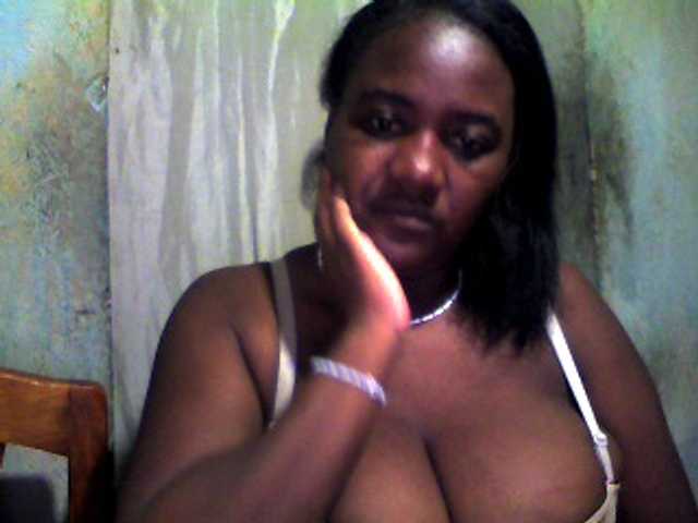 pussyblacky live cam on BongaCams