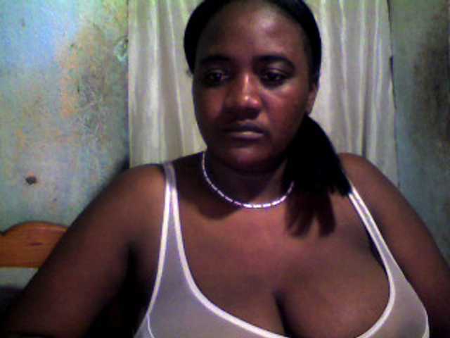 pussyblacky live cam on BongaCams