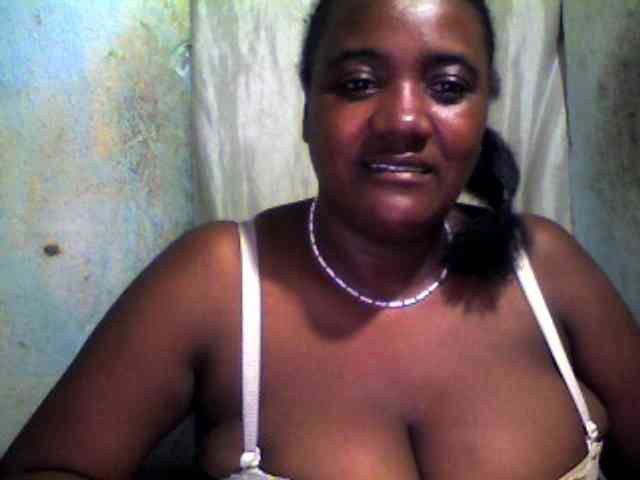 pussyblacky webcam