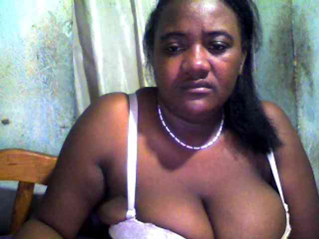 pussyblacky webcam