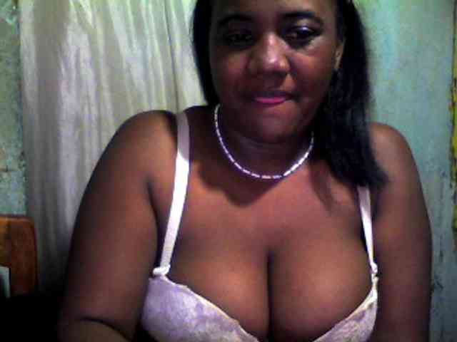 pussyblacky webcam