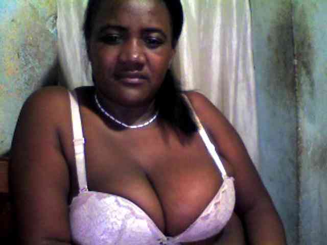 pussyblacky webcam