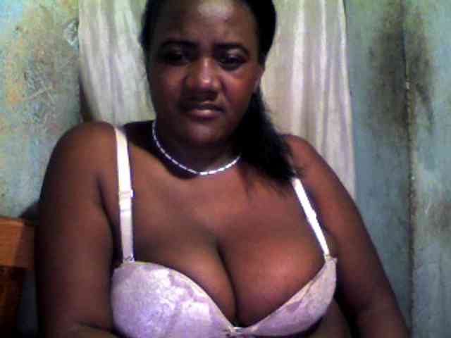 pussyblacky webcam
