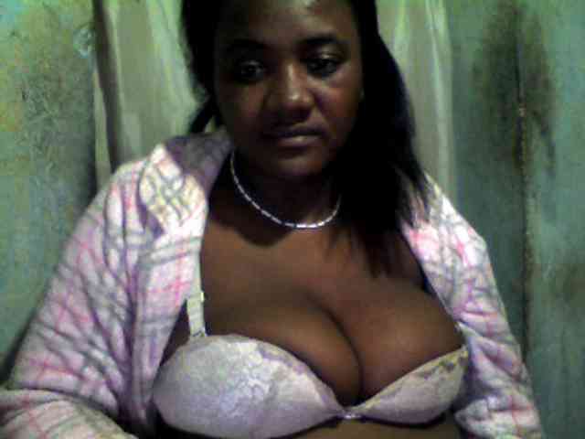 Modella: pussyblacky