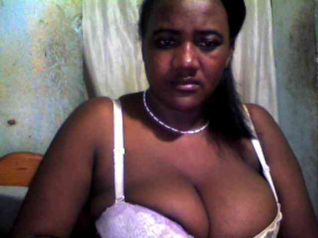 pussyblacky webcam