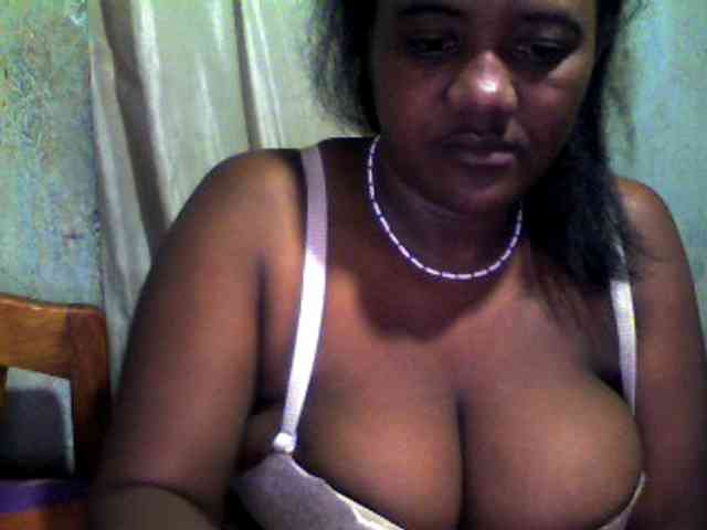 pussyblacky webcam