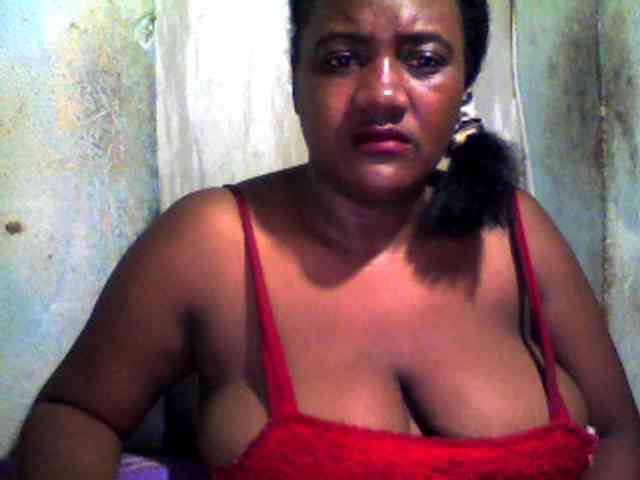 pussyblacky webcam