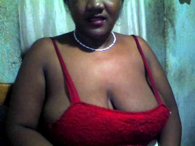pussyblacky webcam
