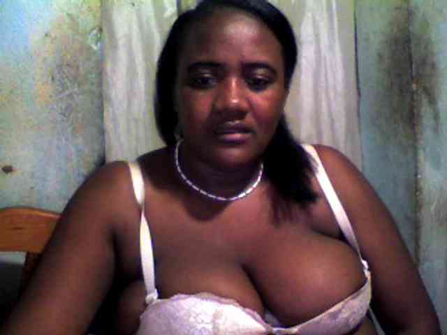 pussyblacky webcam