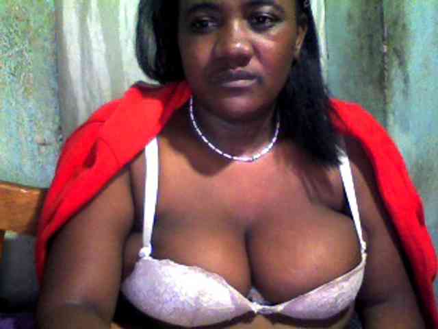 pussyblacky webcam