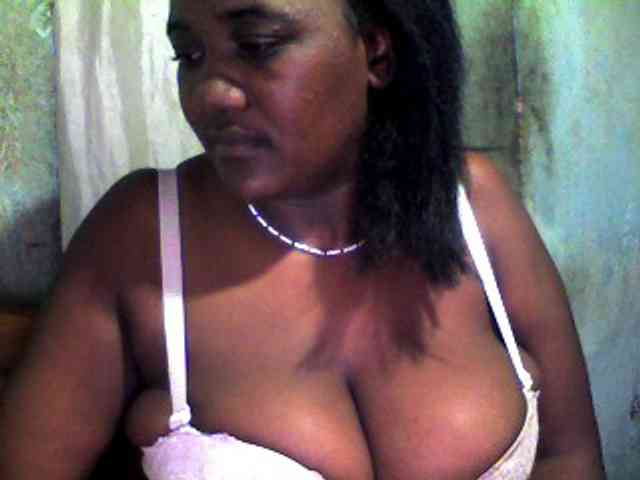 pussyblacky webcam