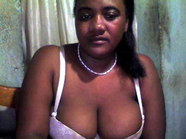pussyblacky webcam