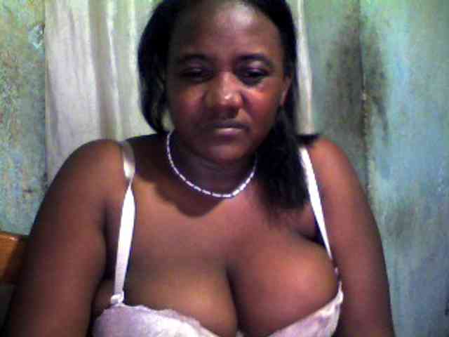 pussyblacky webcam