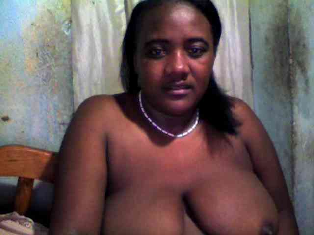 pussyblacky webcam
