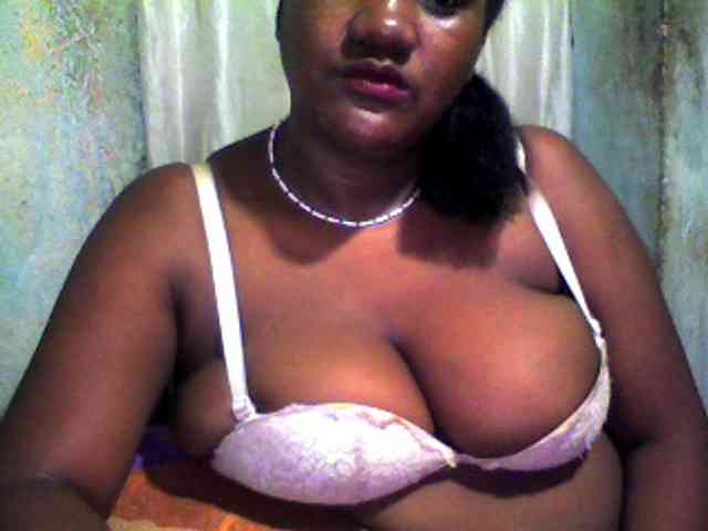 pussyblacky webcam