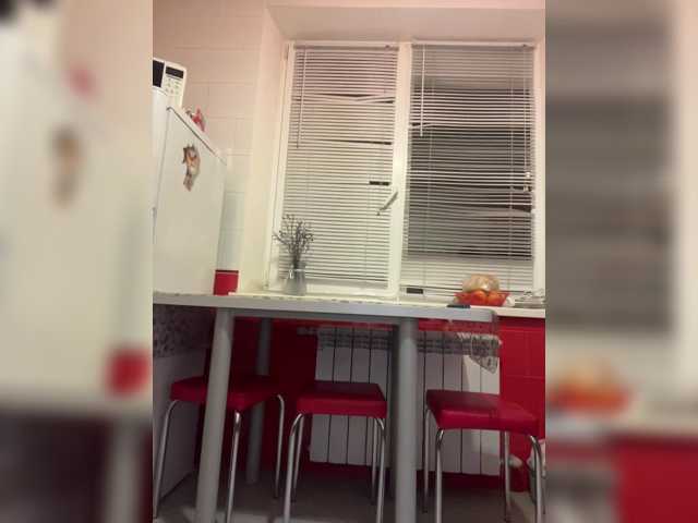 LouiseJenkin live cam