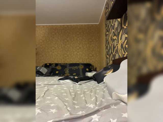 LouiseJenkin live webcam show