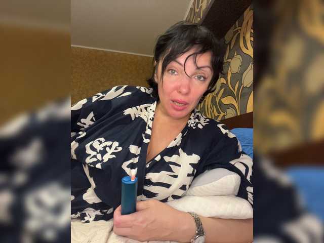 LouiseJenkin live cam preview