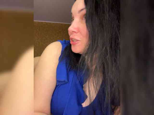 LouiseJenkin webcam