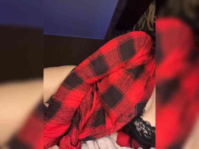 LouiseJenkin webcam