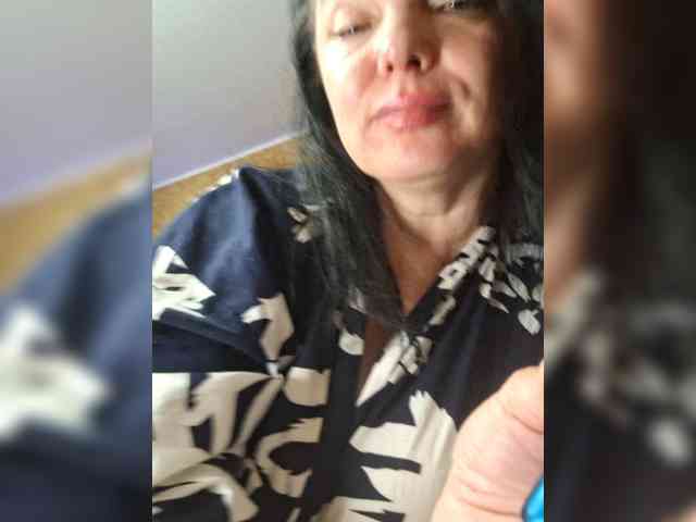 LouiseJenkin webcam