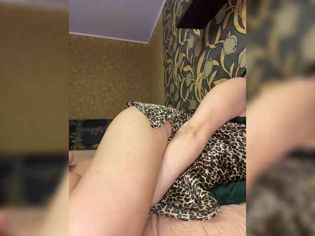 LouiseJenkin webcam