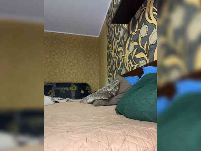 LouiseJenkin webcam