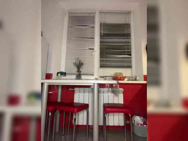 LouiseJenkin webcam