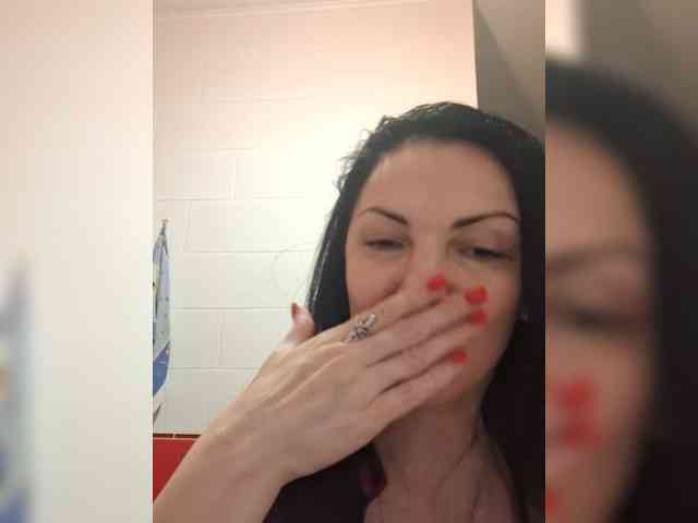 LouiseJenkin webcam
