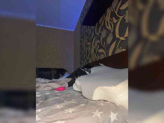 LouiseJenkin Sex Cam Show