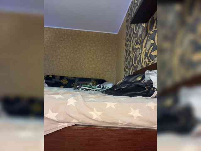 LouiseJenkin webcam